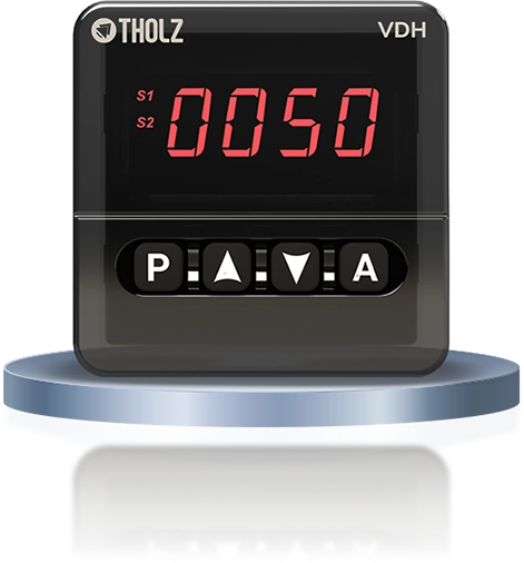 Controlador de velocidade Tholz Industrial da linha VDH, desenvolvido para ajuste e monitoramento preciso de velocidade em processos industriais.