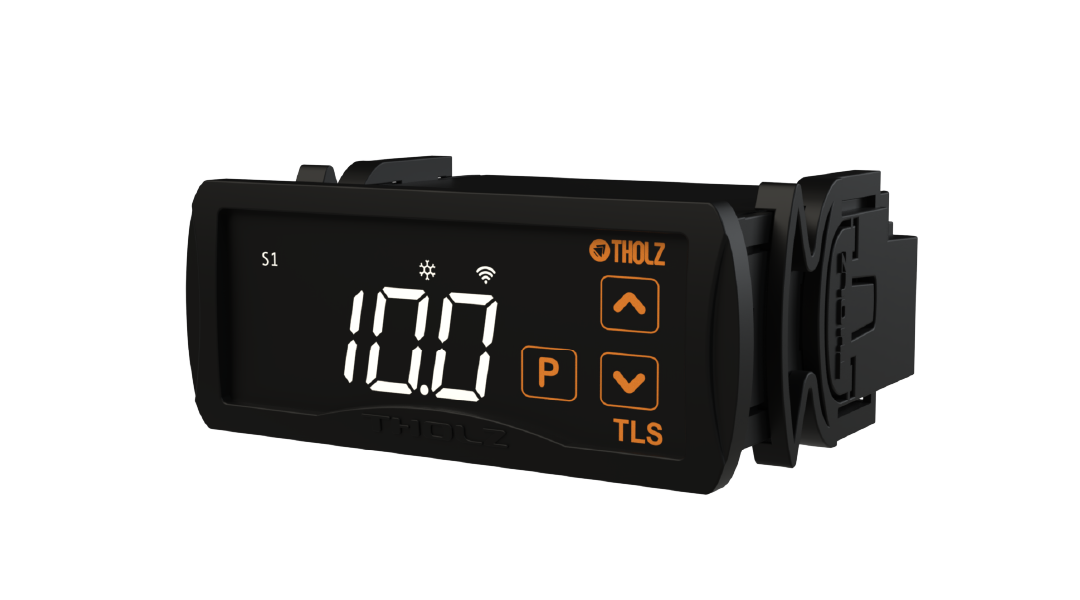 TLS Smart Tholz, termostato digital para refrigeração em perspectiva, com display de alta visibilidade e design compacto para painéis elétricos.